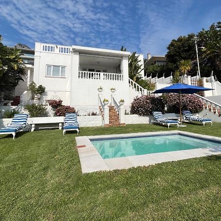 Villa On Camps Bay Drive Cape Town Exterior foto